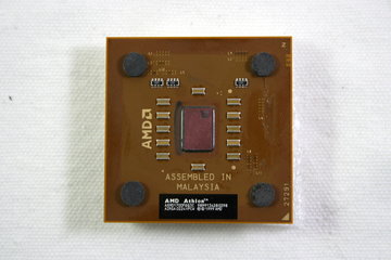 AMD Athlon XP-M 1700+ Processor 