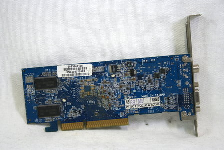 Gigabyte ATI Radeon 9600 SE Video Card 