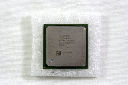 Intel Pentium 4 HT Proccessor 