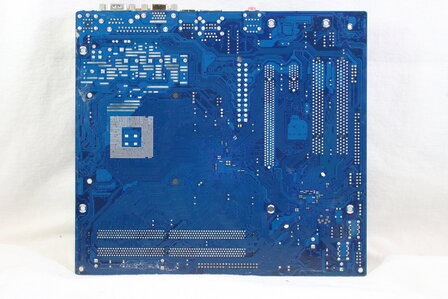 Asrock Wolfdale 1333-D667 Motherboard