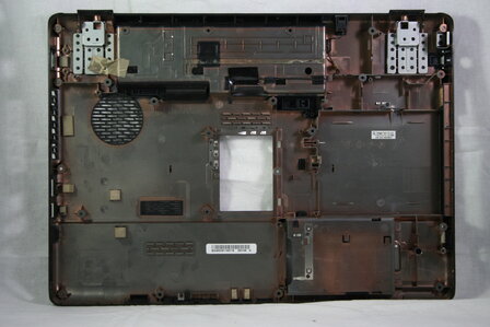 Toshiba Satellite L350 Bottomcase 