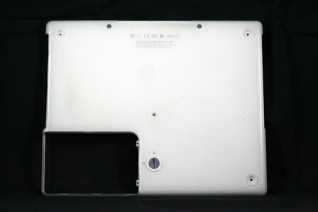 Apple Macbook  M6497 Bottomcase