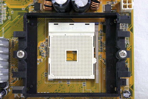 Asus K8V-VM Motherboard