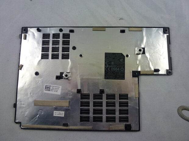 Dell Vostro 1720 HDD/RAM/WiFi Cover