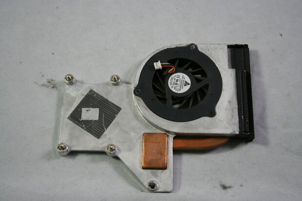 HP Pavilion dv2000 CPU Heatsink 