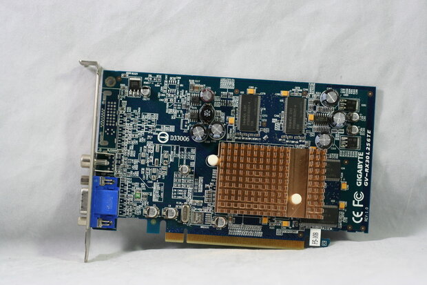 Gigabyte / Ati Radeon X600 Video Card 