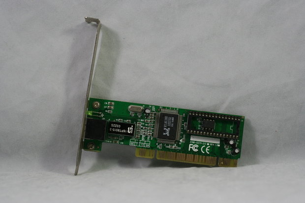 Realtek RTL8139D / RTL8139C 10/100 PCI LAN Card 