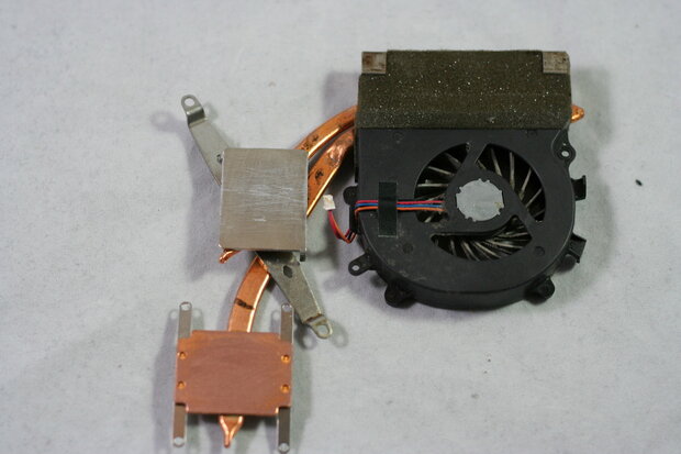 Sony Vaio VPCEB4 Heatsink With Cooler 