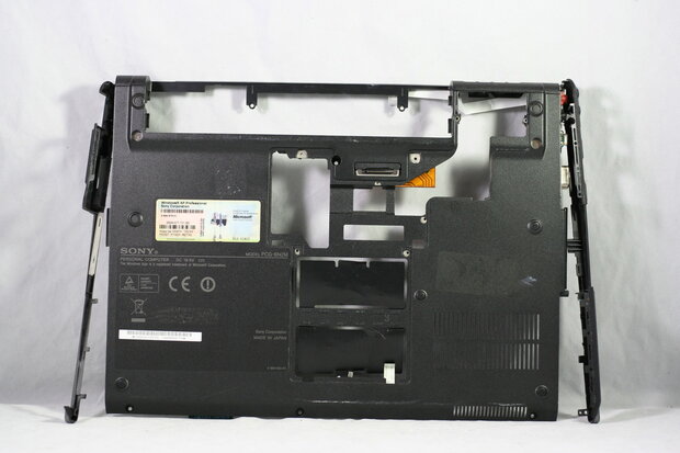 Sony Vaio PCG-6N2M Bottomcase 