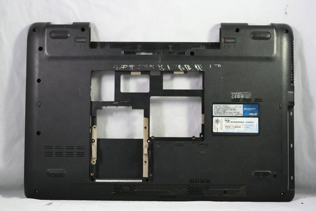Asus K72D Bottomcase 