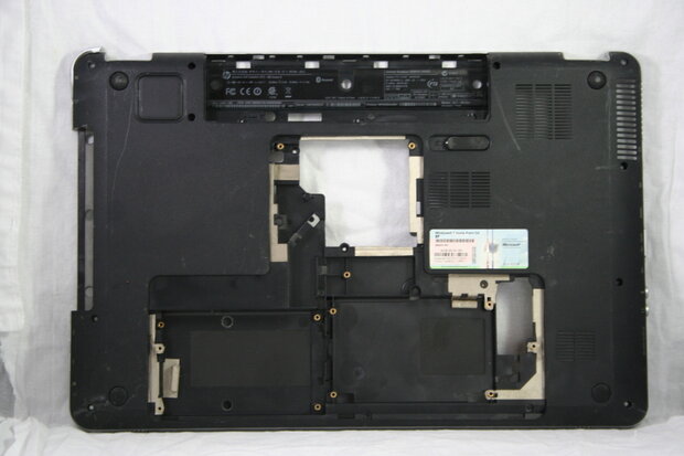 HP DV7-1000 Bottomcase 