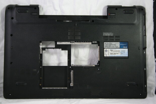 Asus X72F Bottomcase 
