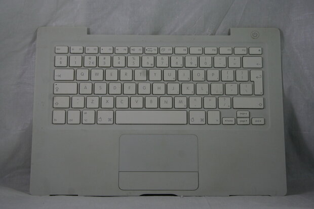 Apple Macbook A1185 Palmrest 