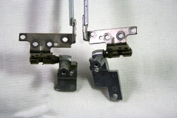 Acer Aspire 5920 Hinges set L+R 