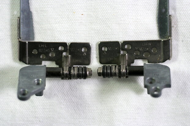 Acer aspire 7540 / 7540G Hinges Set L+R  