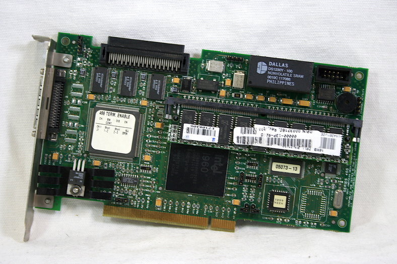 Intel Series 466 SCSI RAID PCI Controller Card mmparts