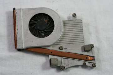 Medion Wim 4754 / MD98300 Heatsink & Cooler 